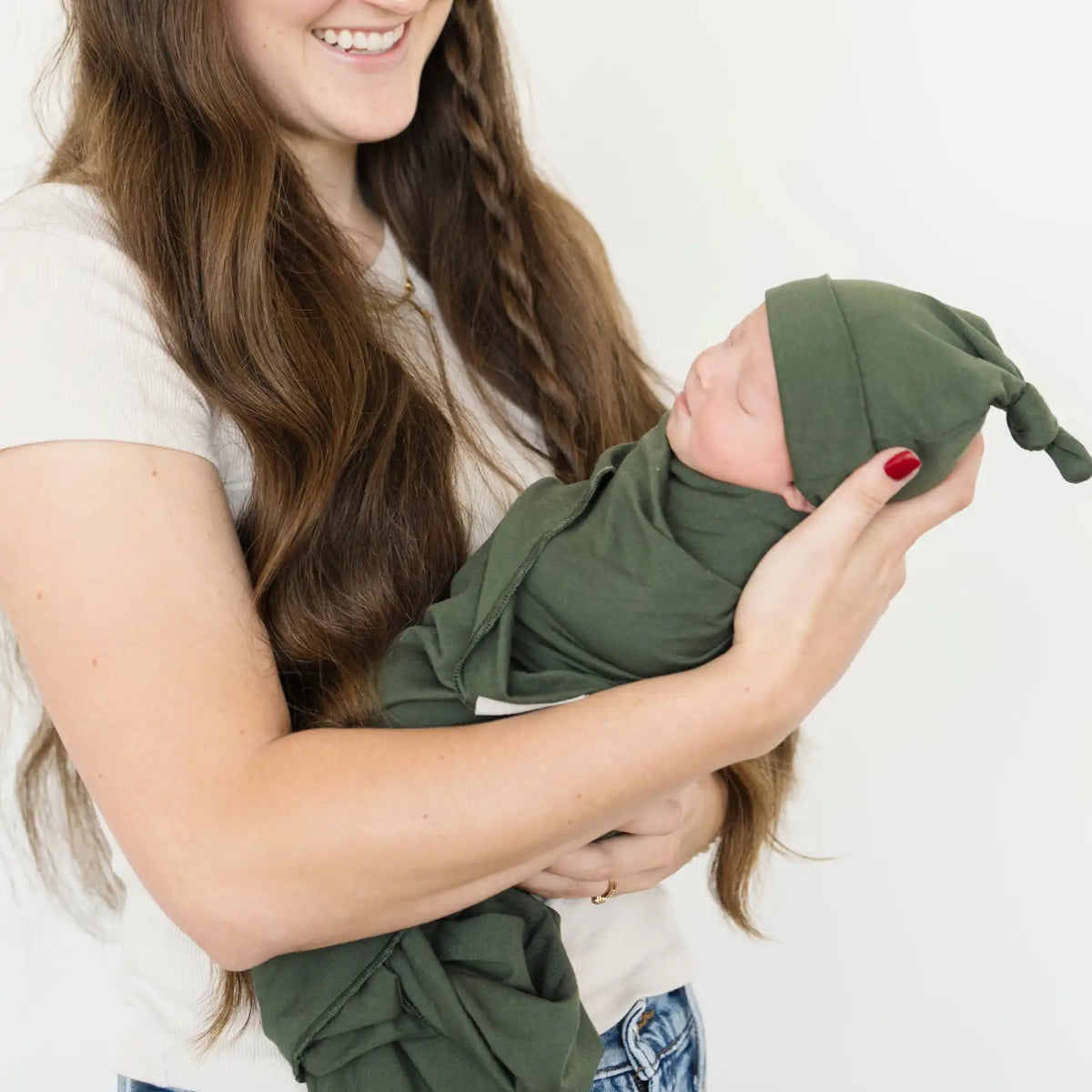 STRETCHY SWADDLES, HATS & BOWS