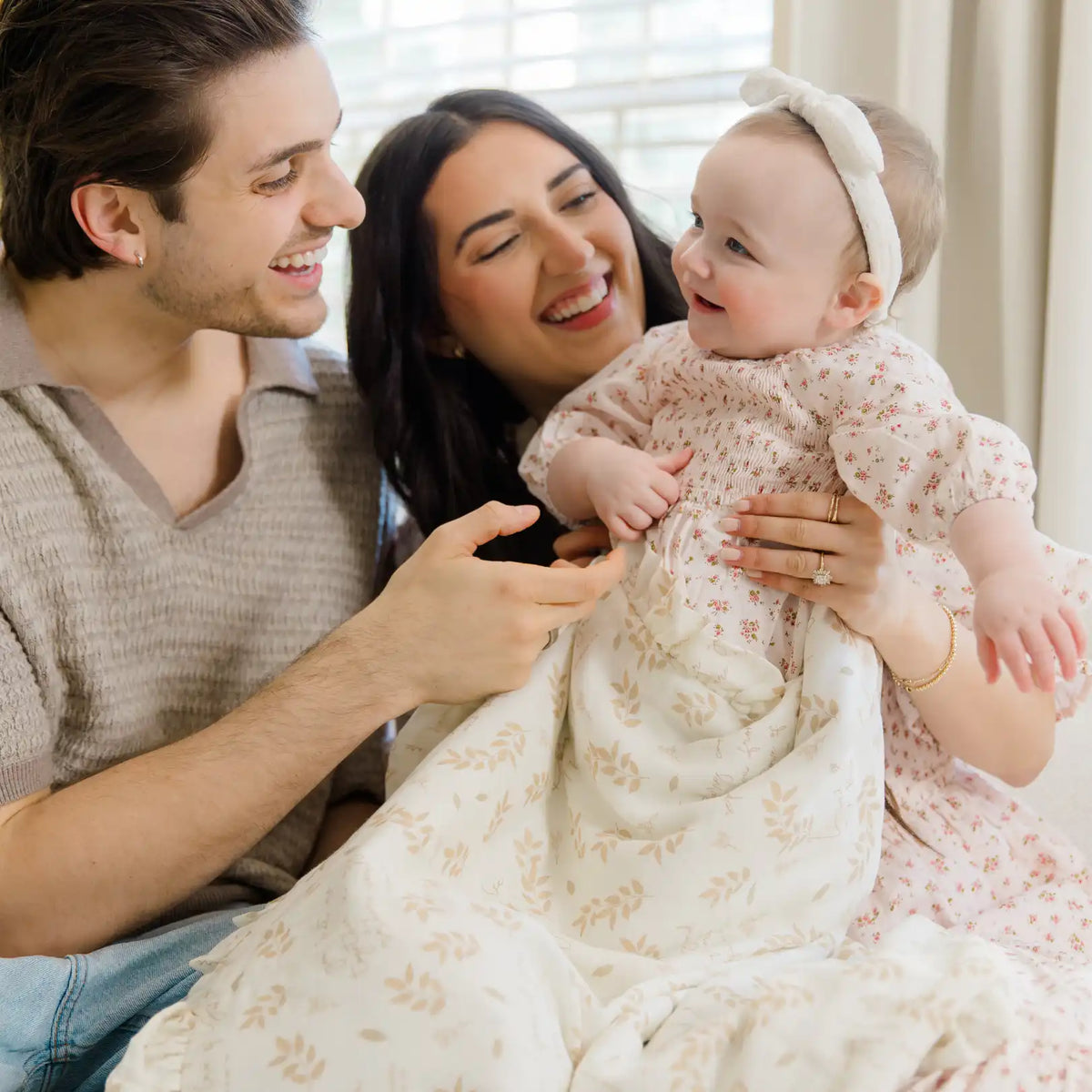 VICTORIA LAWSON BAMBOO RAYON MUSLIN/LUSH BLANKETS