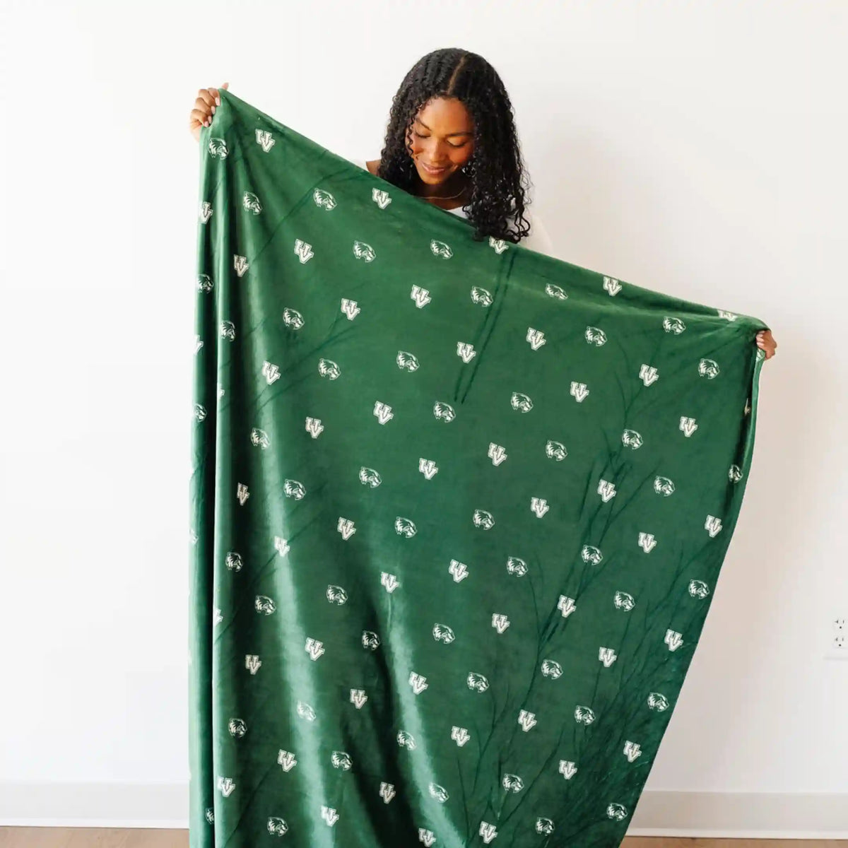 UNIVERSITY MINKY STRETCH BLANKETS