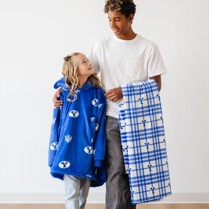 UNIVERSITY MINKY STRETCH BLANKETS