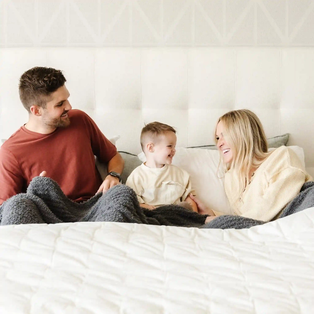 RIBBED BAMBONI® QUEEN/KING BLANKETS