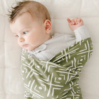 STRETCHY SWADDLES, HATS & BOWS