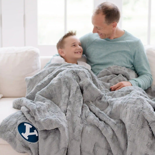 UNIVERSITY FAUX FUR BLANKETS