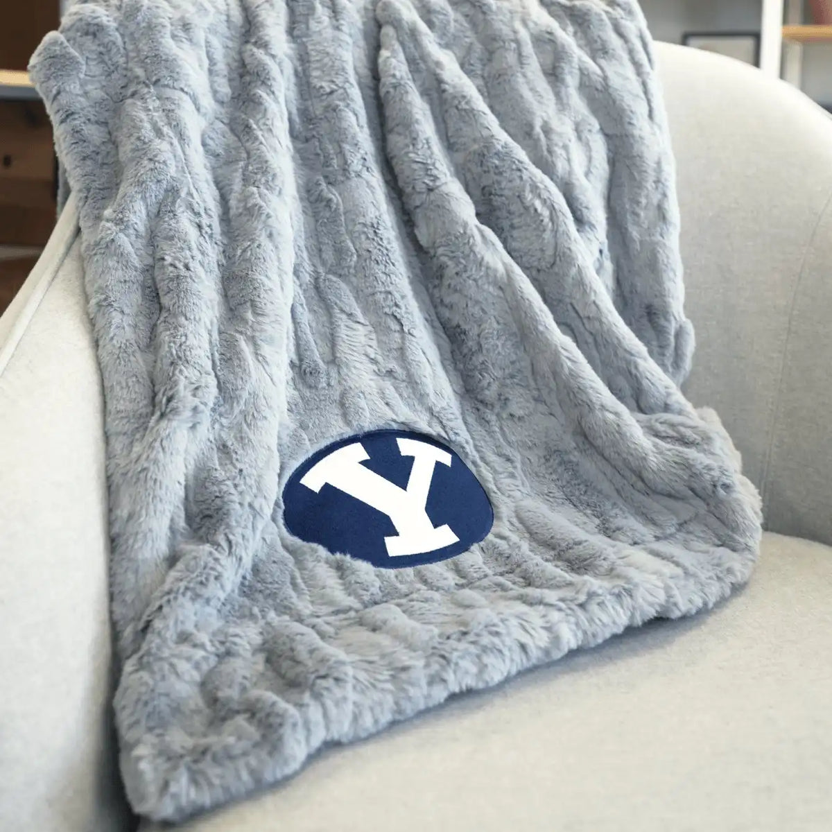 UNIVERSITY FAUX FUR BLANKETS